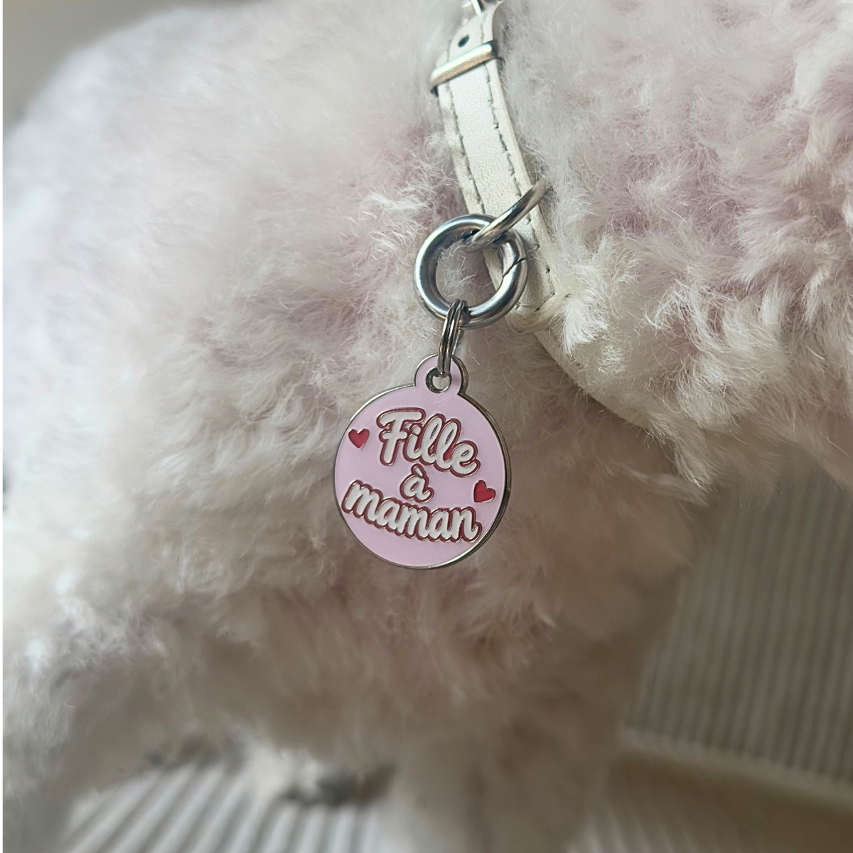 Fille à maman