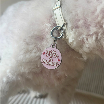 Fille à maman